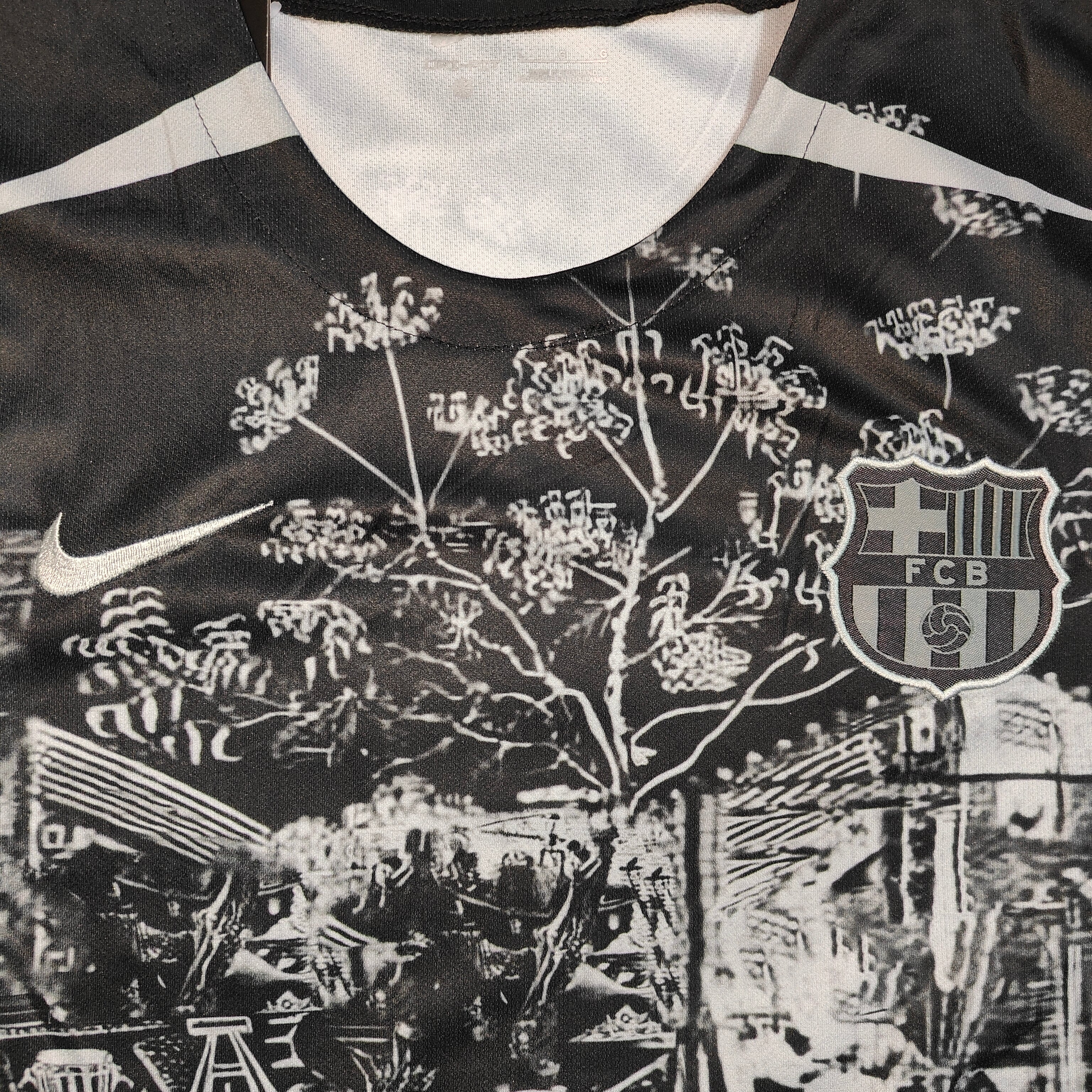 F.C. Barcelona 24/25 Special Black Edition Kit (With Shorts)