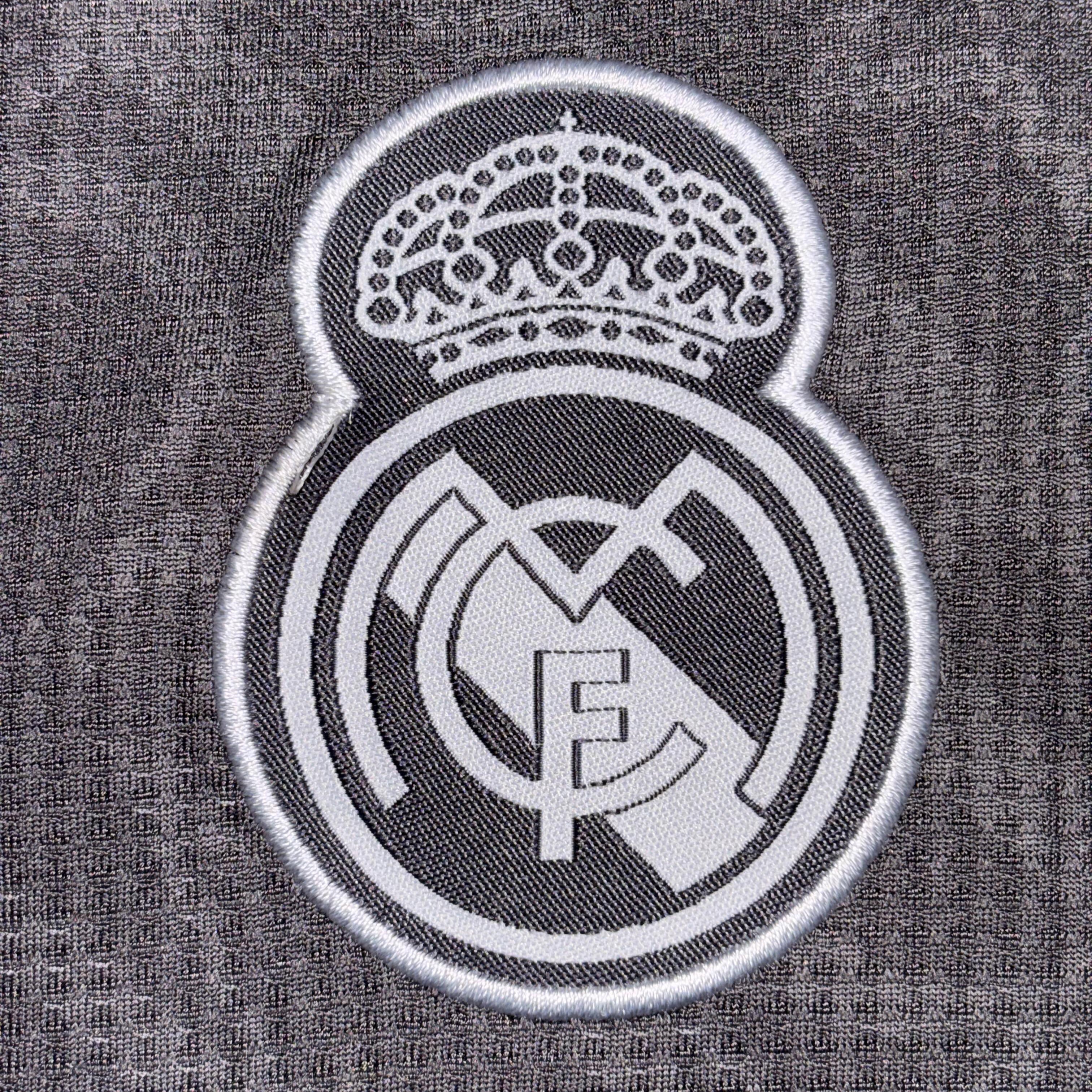 Real Madrid Fan Edition (Premium Quality)
